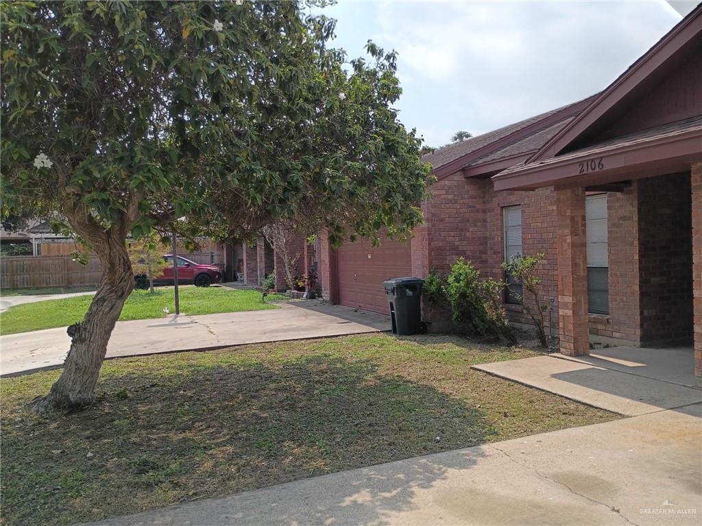 Photo 2 of 2102 Lemon Tree Court