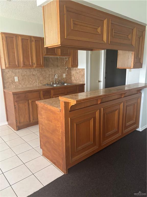 Photo 3 of 2102 Lemon Tree Court