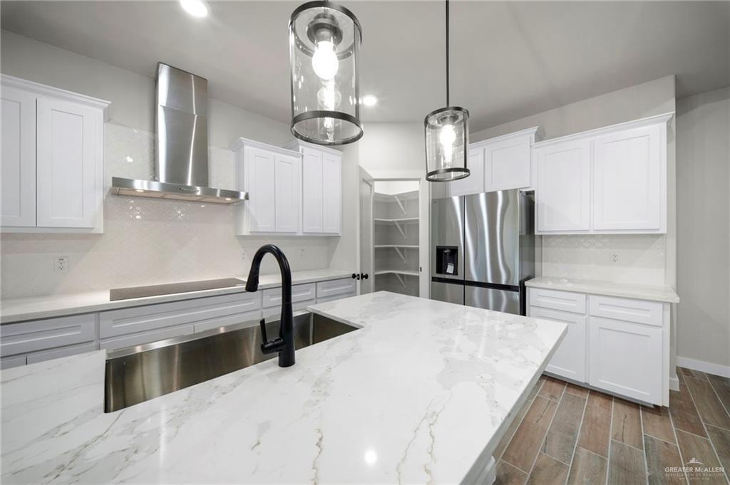 Photo 17 of 5009 Nerine Avenue