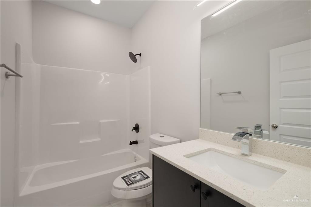 Photo 9 of 4508 Larkspur Avenue #1 Downstairs