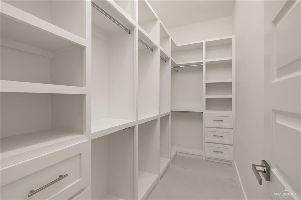 Photo 10 of 2901 Rosalinda Lane