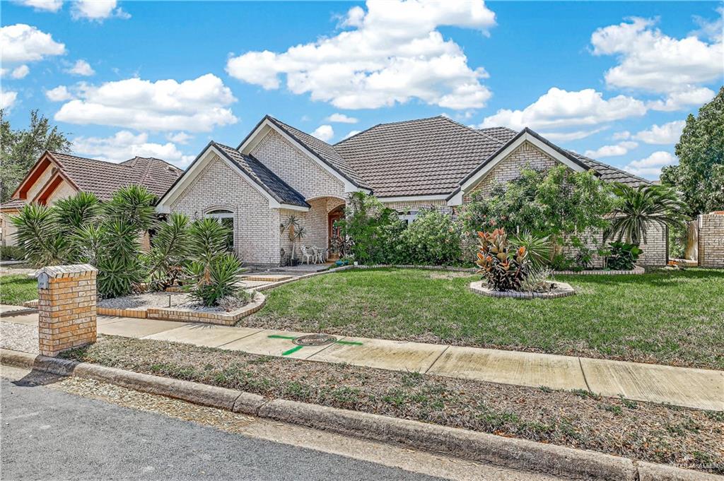 Photo 1 of 405 Shasta Avenue, McAllen
