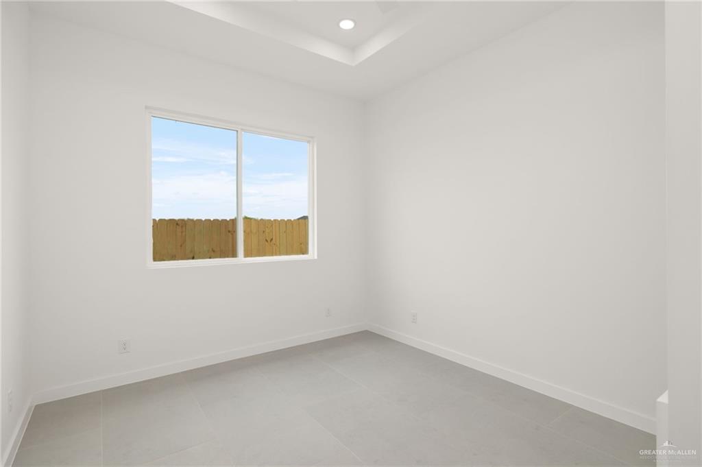 Photo 14 of 1033 Solaris Lane