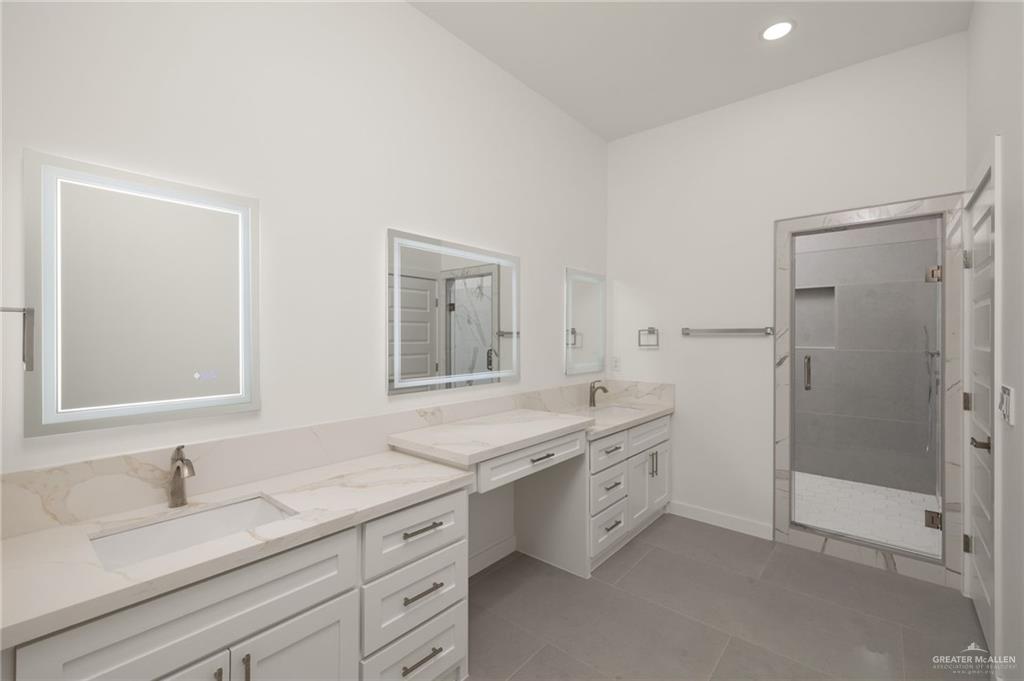 Photo 9 of 1033 Solaris Lane
