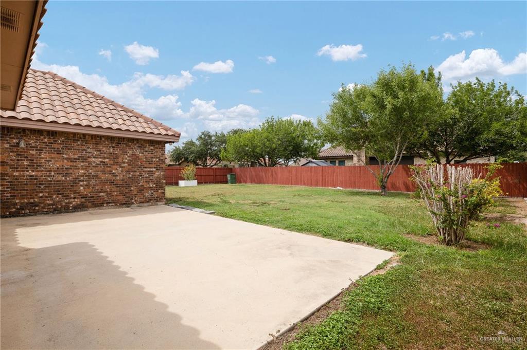 Photo 24 of 3121 Whitewing Avenue