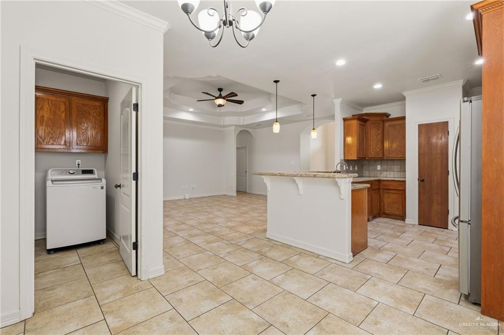 Photo 9 of 3121 Whitewing Avenue