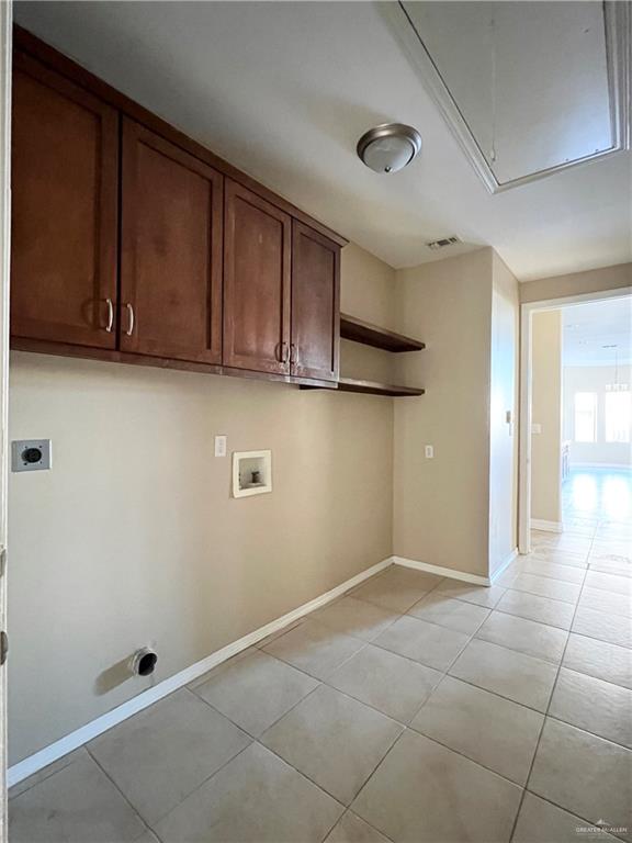 Photo 11 of 304 Mockingbird Avenue