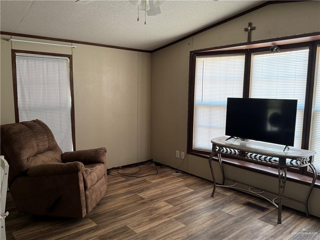 Photo 5 of 1611 Orange Street