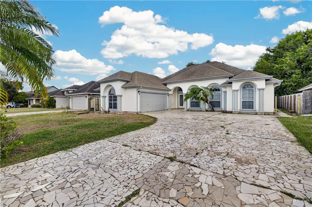 Photo 2 of 959 Cielo Grande Drive