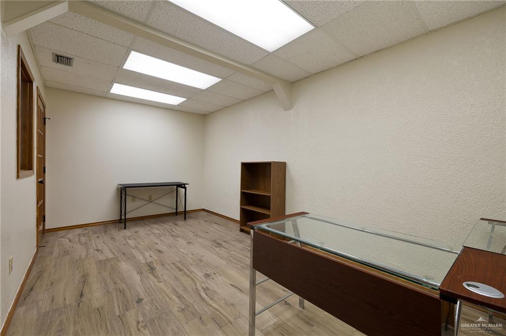Photo 10 of 208 Nolana Avenue #D