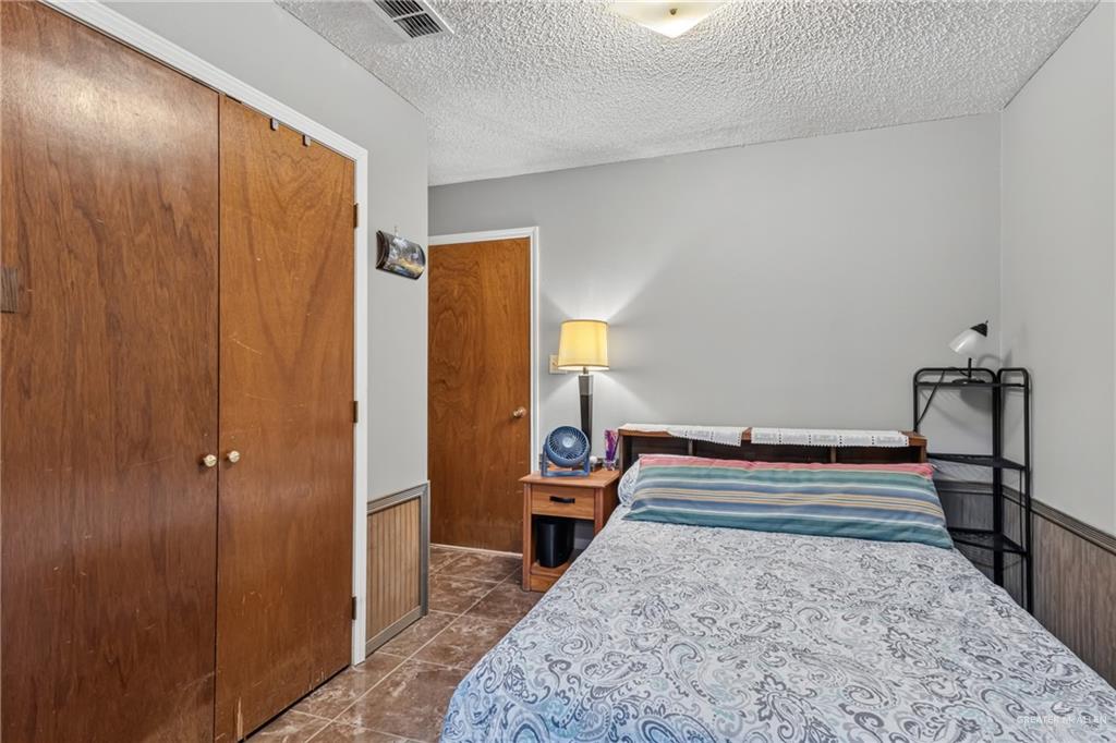 Photo 10 of 3906 Agassi Drive