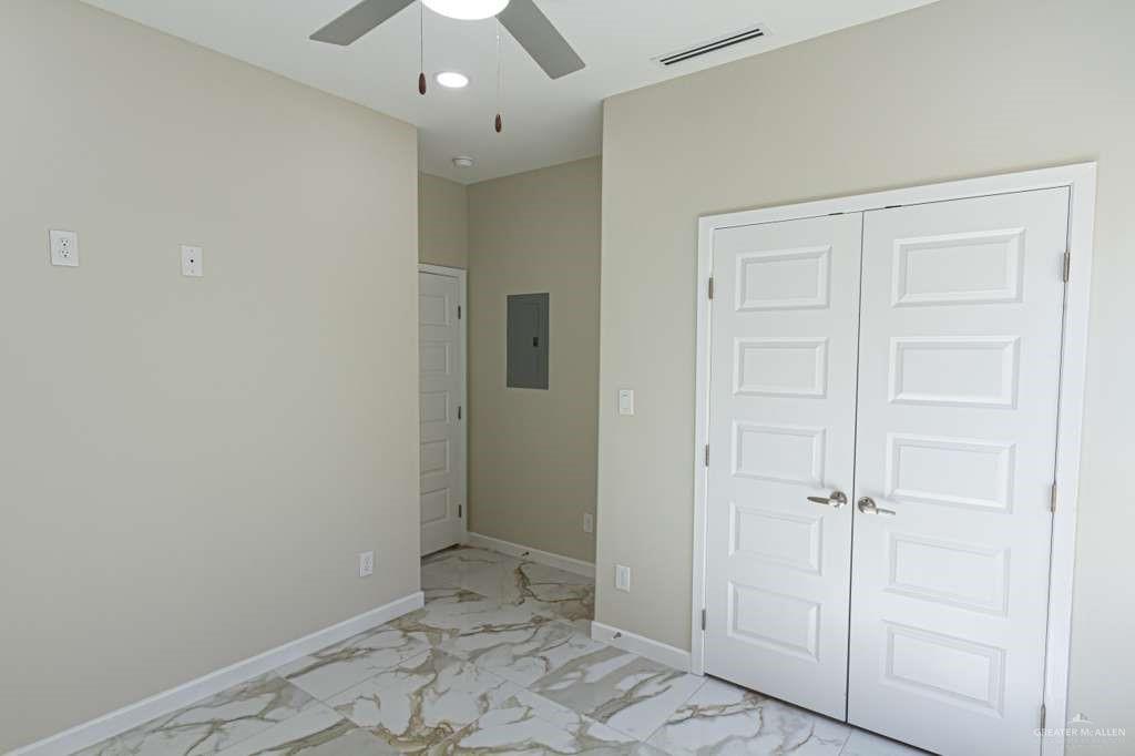 Photo 10 of 409 Emerald Avenue