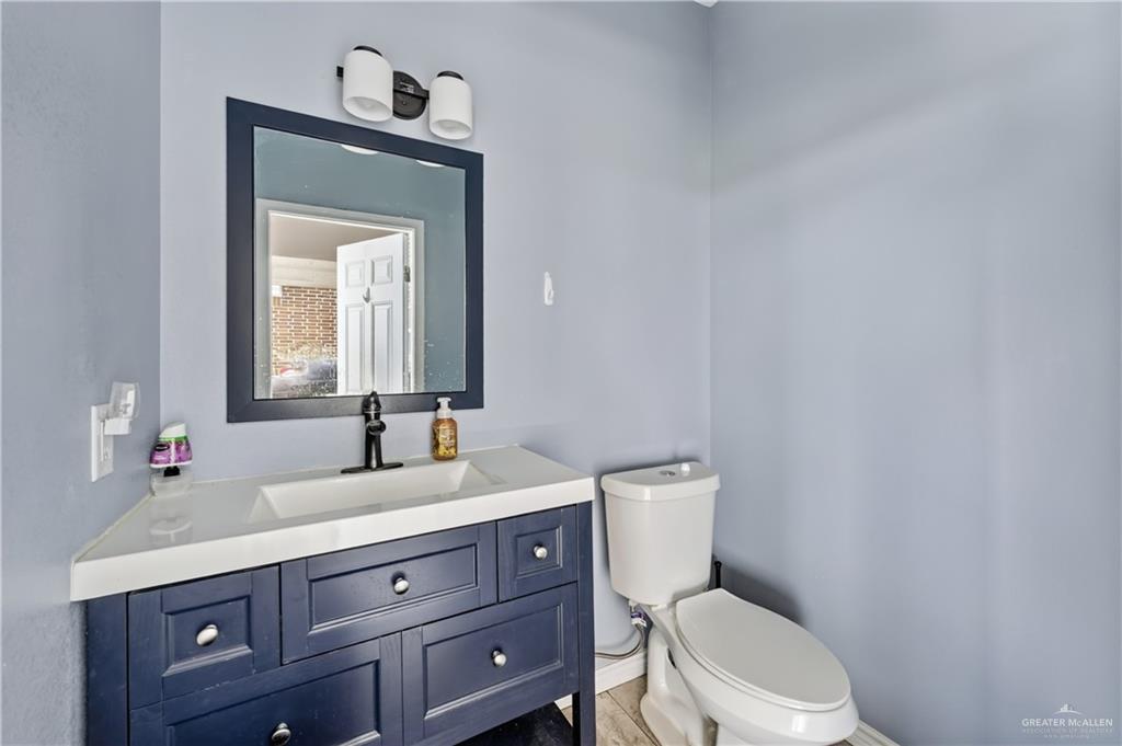 Photo 11 of 23622 Oak Knoll Drive