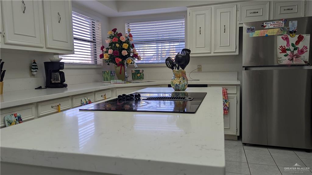 Photo 15 of 5102 Palm Valley Drive