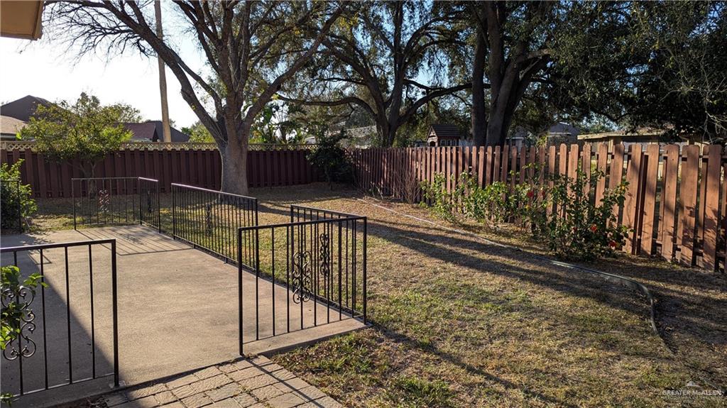 Photo 33 of 5102 Palm Valley Drive