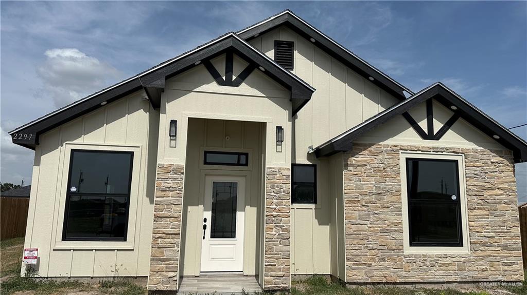 Single Family home at 2297 Venice Road, Weslaco, Texas