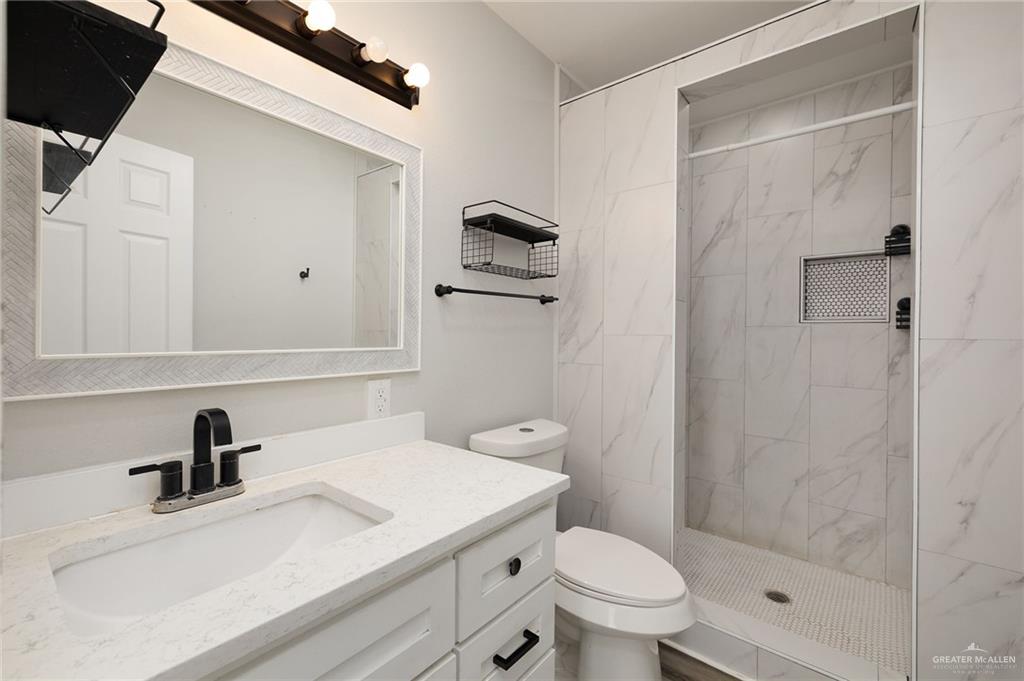 Photo 9 of 1706 La Marina Drive