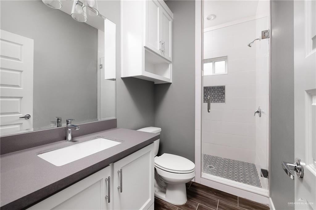 Photo 11 of 117 Lauryn Drive