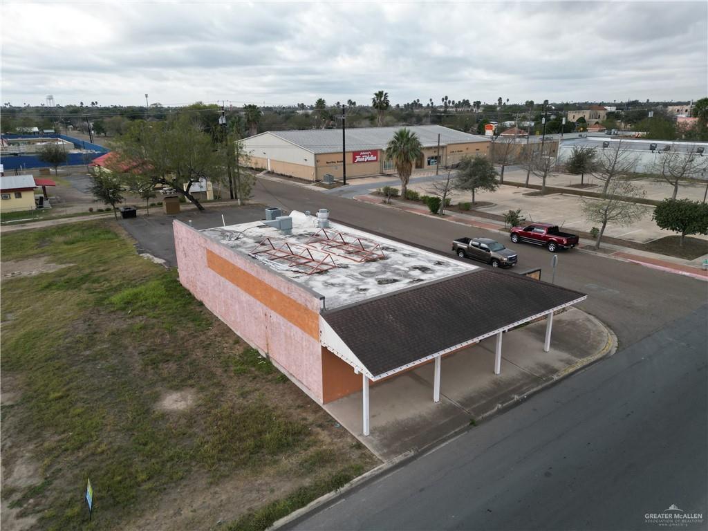 Photo 4 of 500 Cano Street