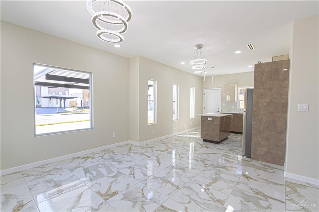 Photo 4 of 600 Emerald Avenue #2