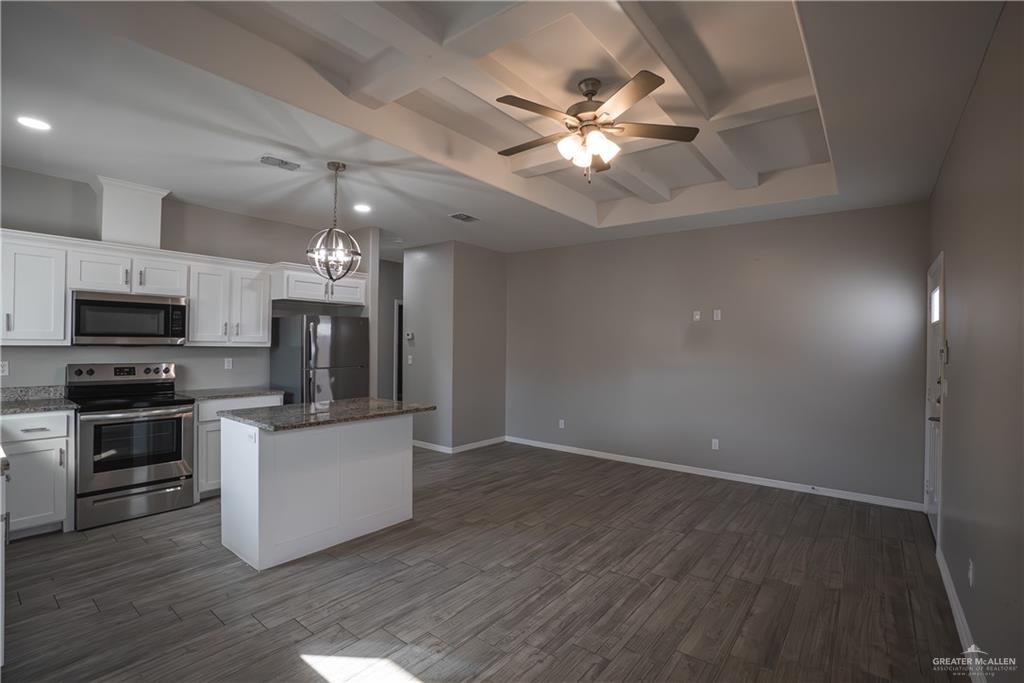 Photo 6 of 2108 Stauffer Street #3