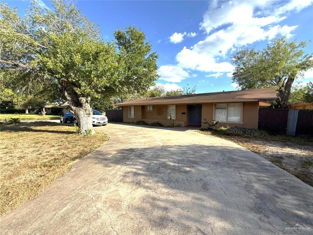Photo 1 of 501 Tamarack Avenue, McAllen