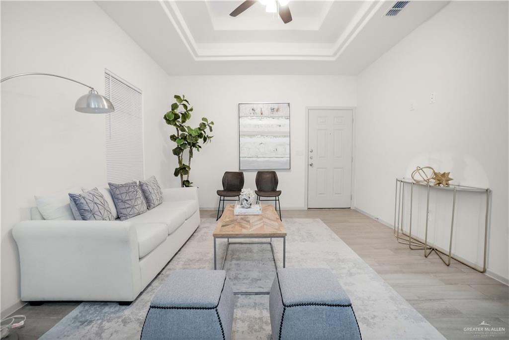 Photo 8 of 1501 Shavano Drive #3