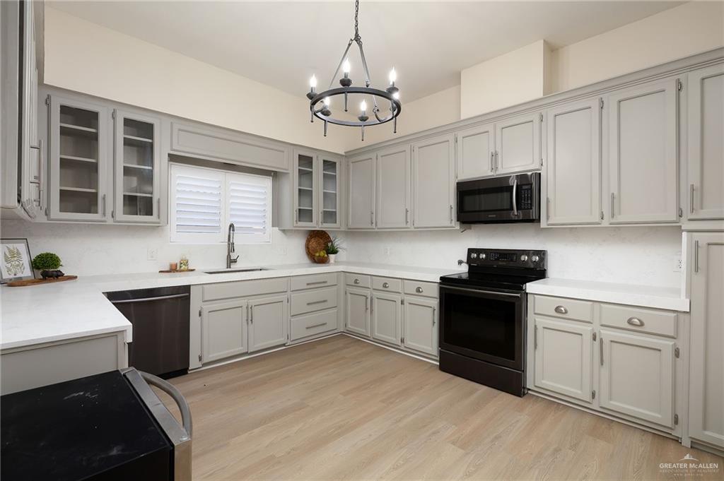 Photo 11 of 3508 Plazas Del Lago Drive
