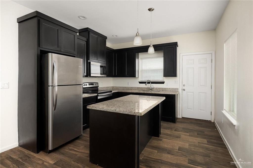 Photo 6 of 508 Downing Avenue #4