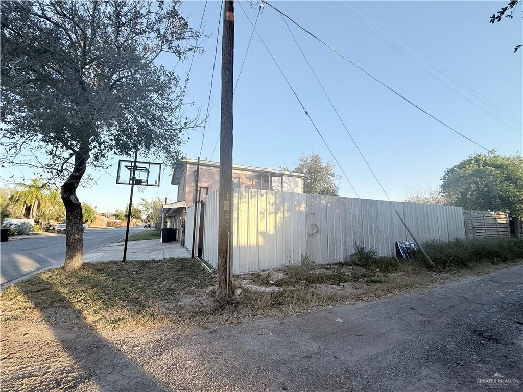 Photo 10 of 1021 17th Street