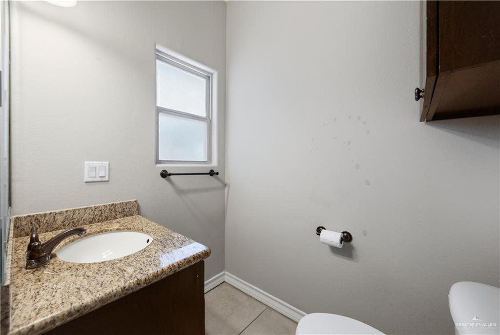 Photo 9 of 1807 Villa Real Drive