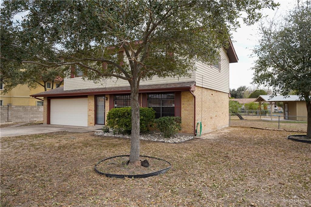 Photo 5 of 204 Gomez Drive