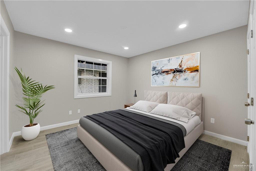Photo 6 of 712 Toronto Avenue