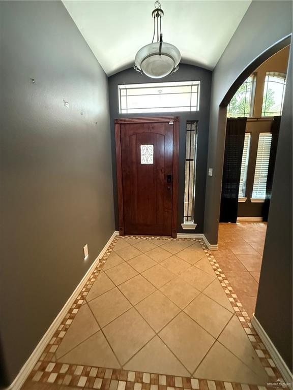 Photo 2 of 5117 Gumwood Street