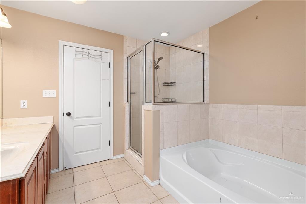 Photo 15 of 3427 Prestwick Street