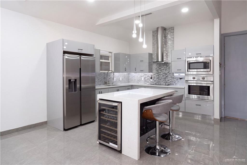 Photo 5 of 4801 Sonora Avenue
