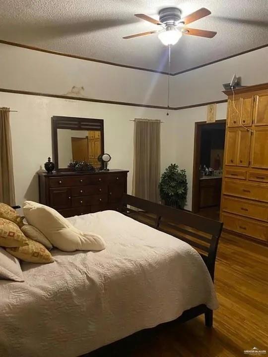 Photo 11 of 426 Toronto Avenue #28