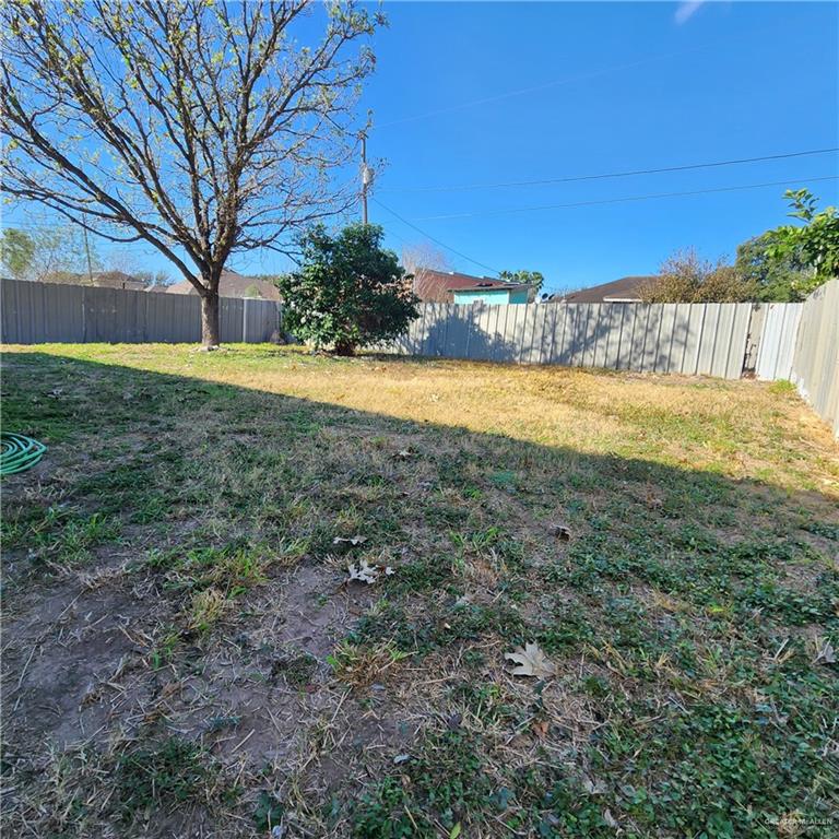 Photo 31 of 421 Casiano Street