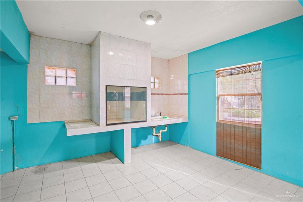 Photo 20 of 3300 Pradera Street