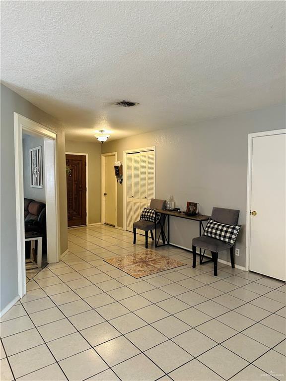 Photo 3 of 2643 Sunflower Drive