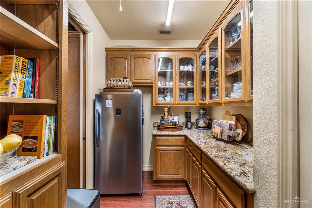 Photo 17 of 16095 Weston Way Drive