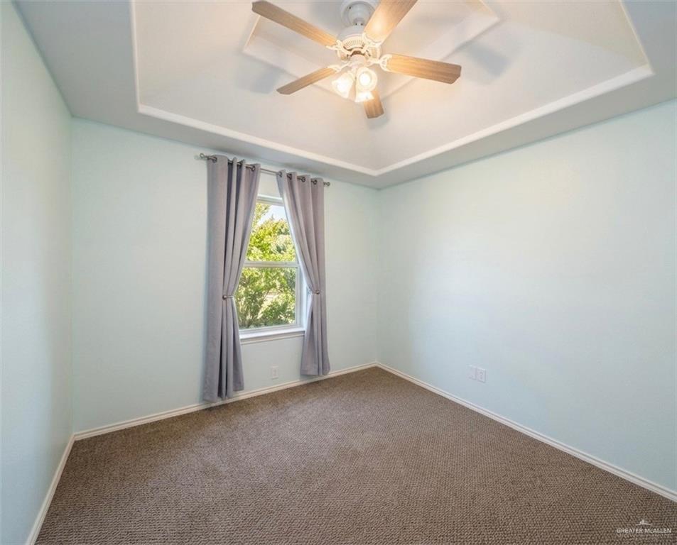 Photo 4 of 207 Garfield Street