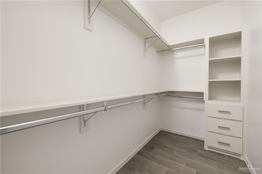 Photo 10 of 806 Linda Street #2