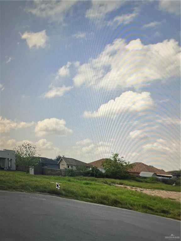 Photo 1 of 916 Sebastian Court, Pharr