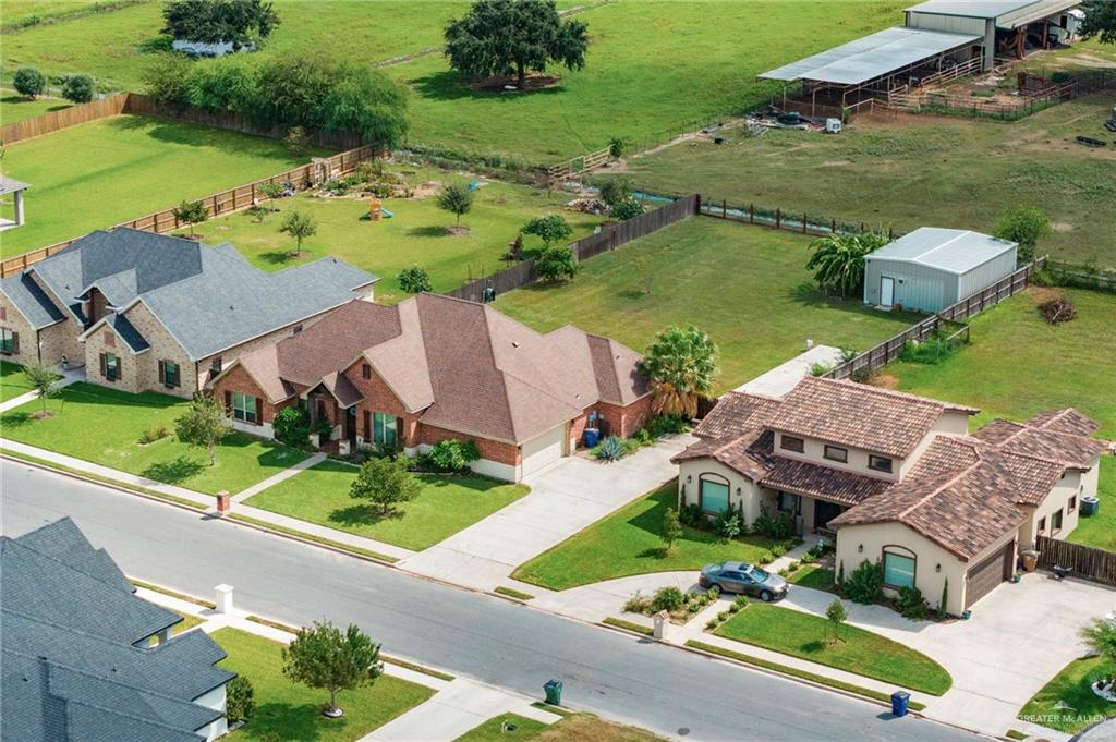 Photo 22 of 804 Splendor Boulevard