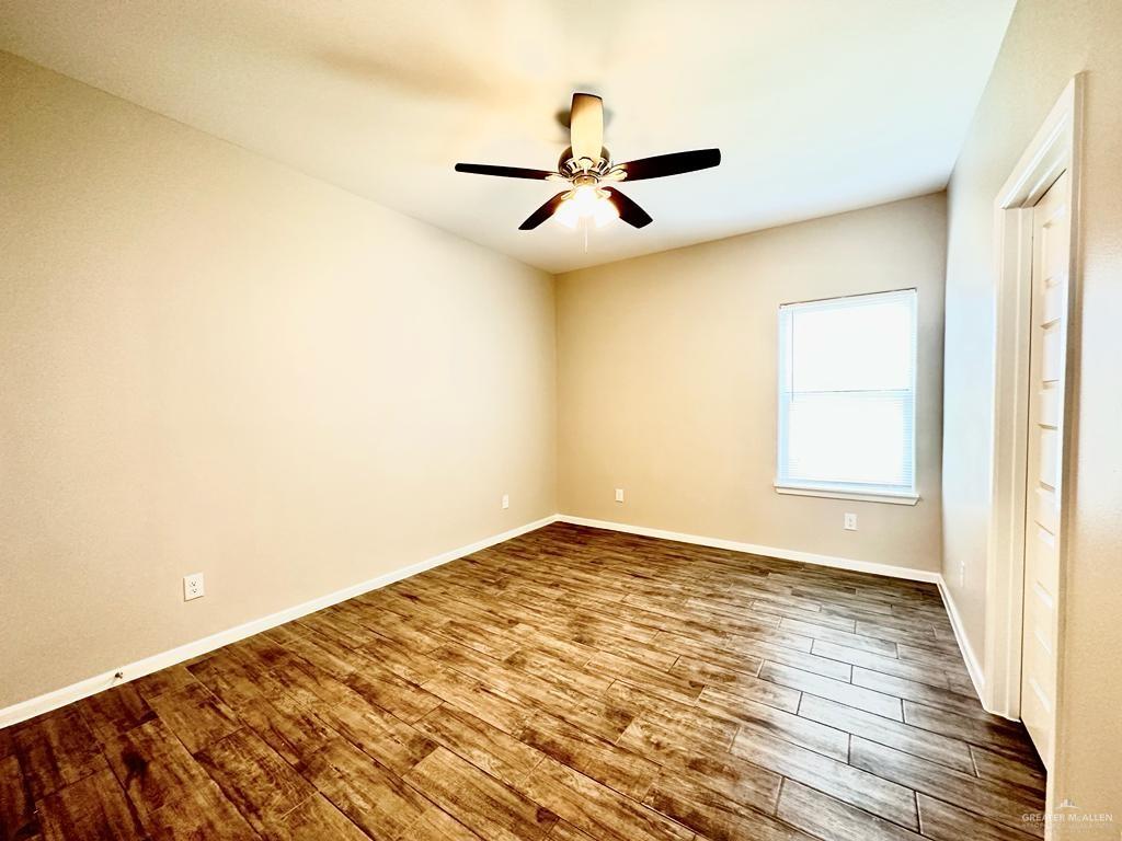 Photo 8 of 1312 Yankton Street #4