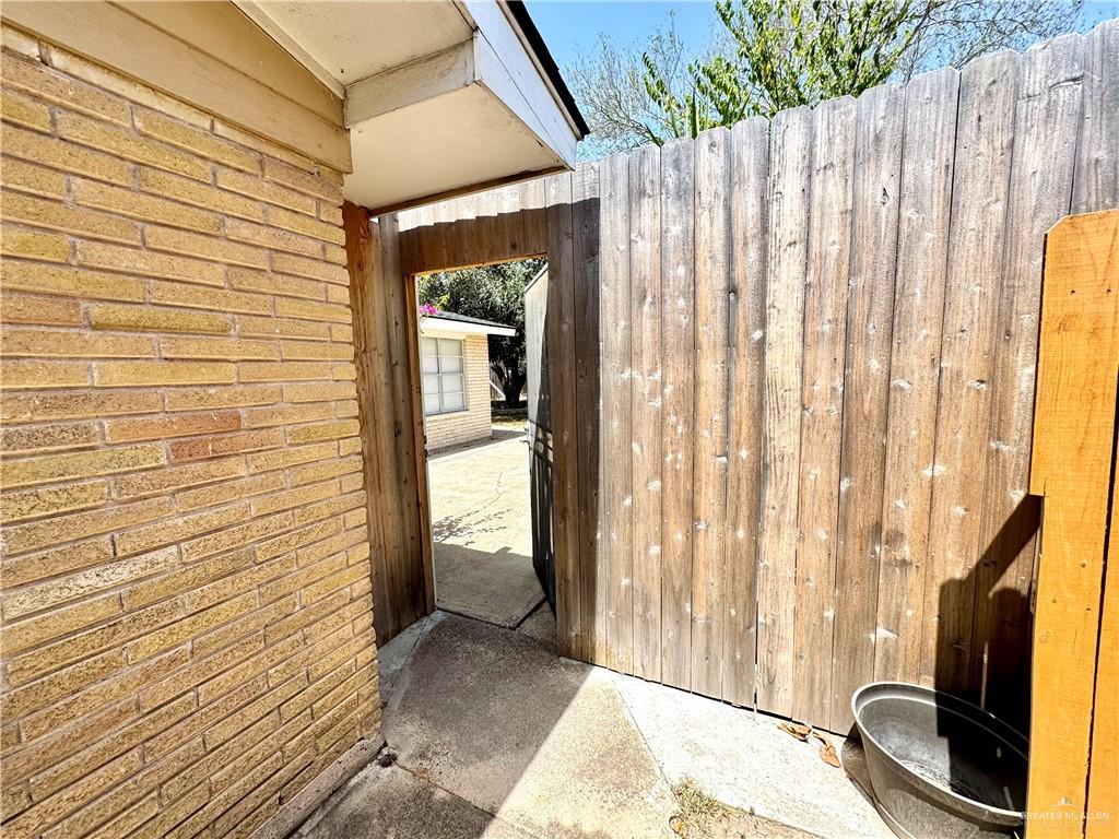 Photo 17 of 821 Stubbs Street