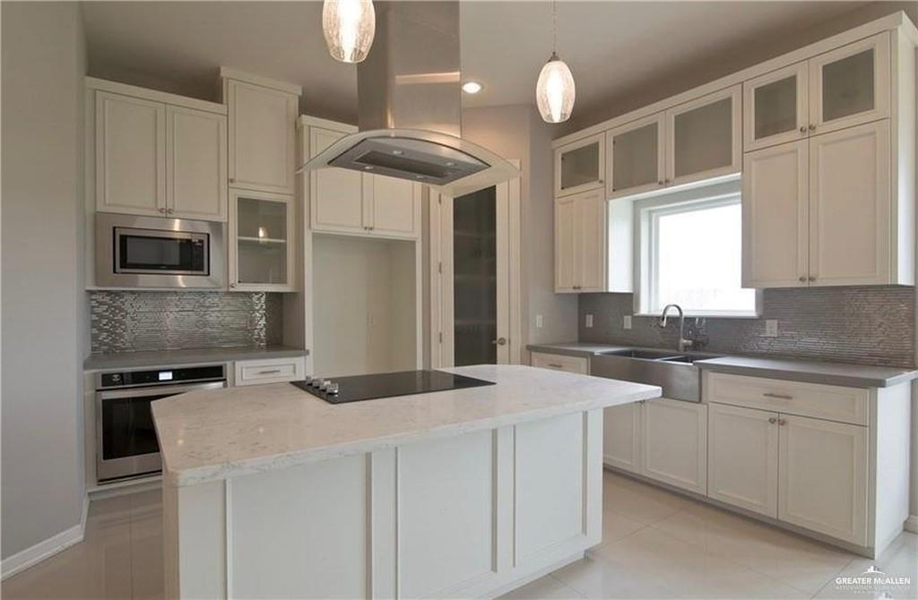 Photo 4 of 5107 Juno Court