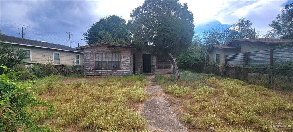 Photo 1 of 816 25 1/2 Street, McAllen