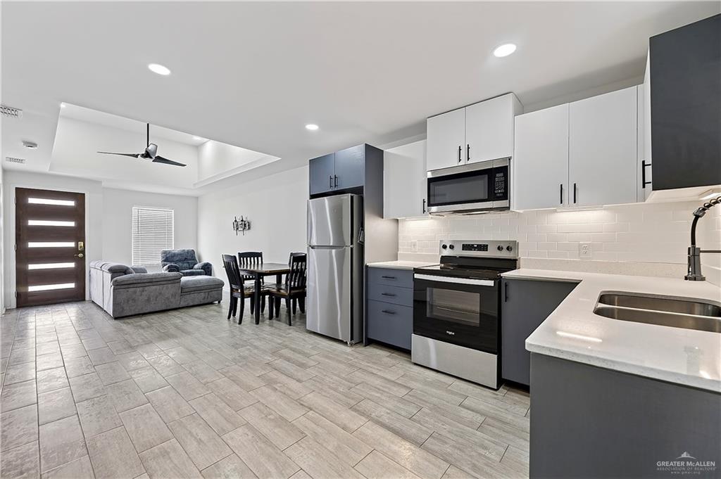 Photo 5 of 1605 B Street